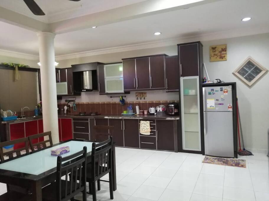 Sri Wang Homestay @ Arau Exterior photo